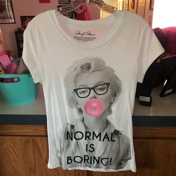 Marilyn Monroe Tops - 🌟SUNDAY SALE🌟Marilyn Monroe Normal is Boring tee